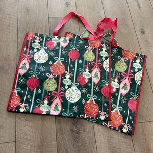 Homegoods TJMaxx Marshalls Christmas Ornaments Bow Print Tote Bags Set of 2 NWT